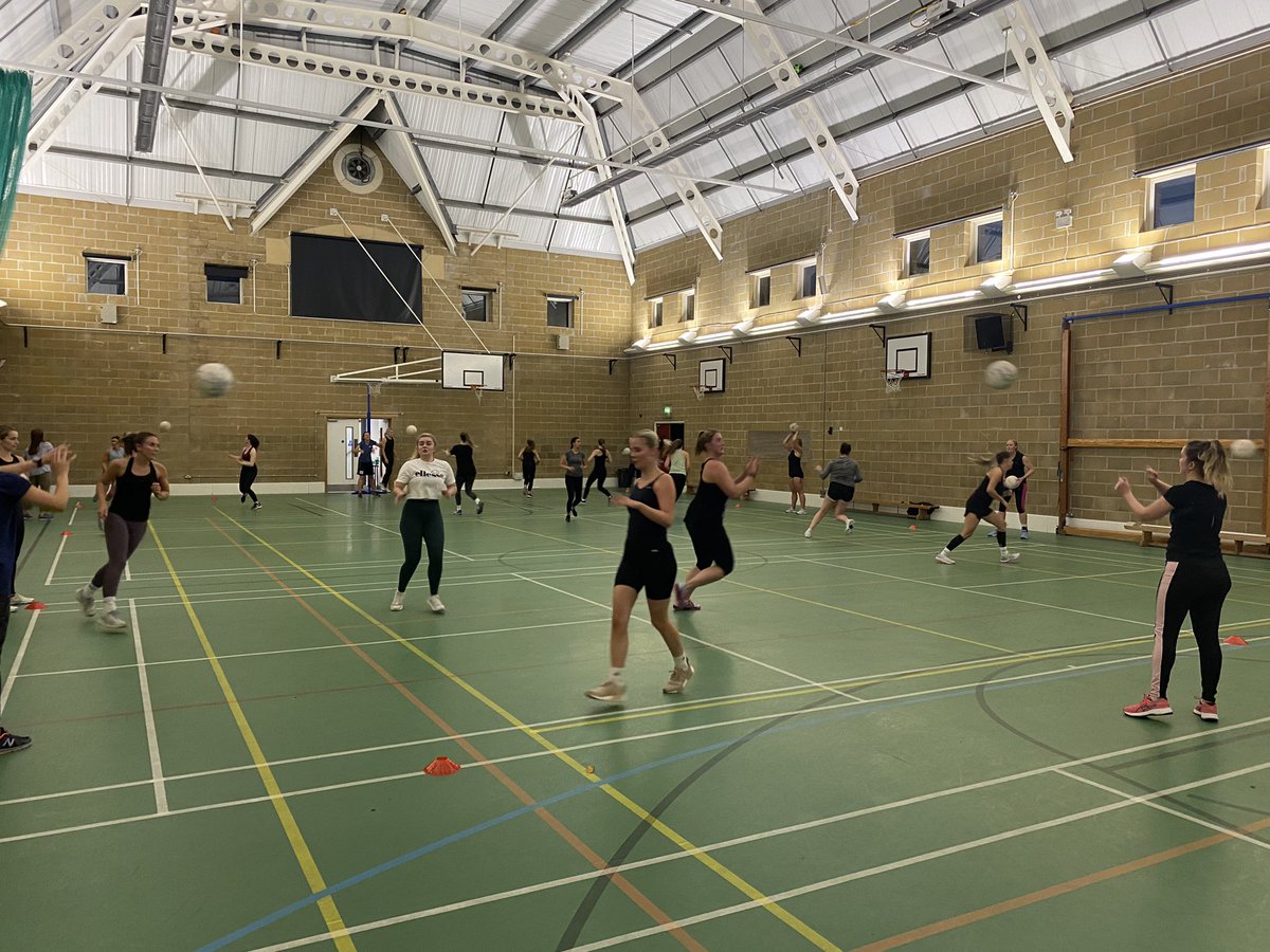 Really enjoyed getting back to coaching this evening 🏐⚡️ #spearnetball #netballconditioning
