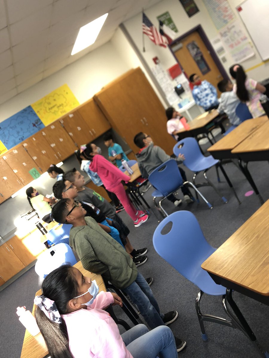 Using QSSSA as our #webbstudentdiscourse strategy today as we learned about point of view. #webbcubs #mymisd