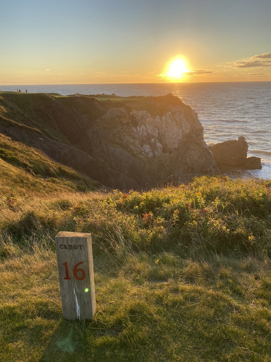 Day and night. <a href="/CabotCliffs/">Cabot Cliffs</a> <a href="/NovaScotiaGolf/">Golf Nova Scotia</a> @NStheBeautiful