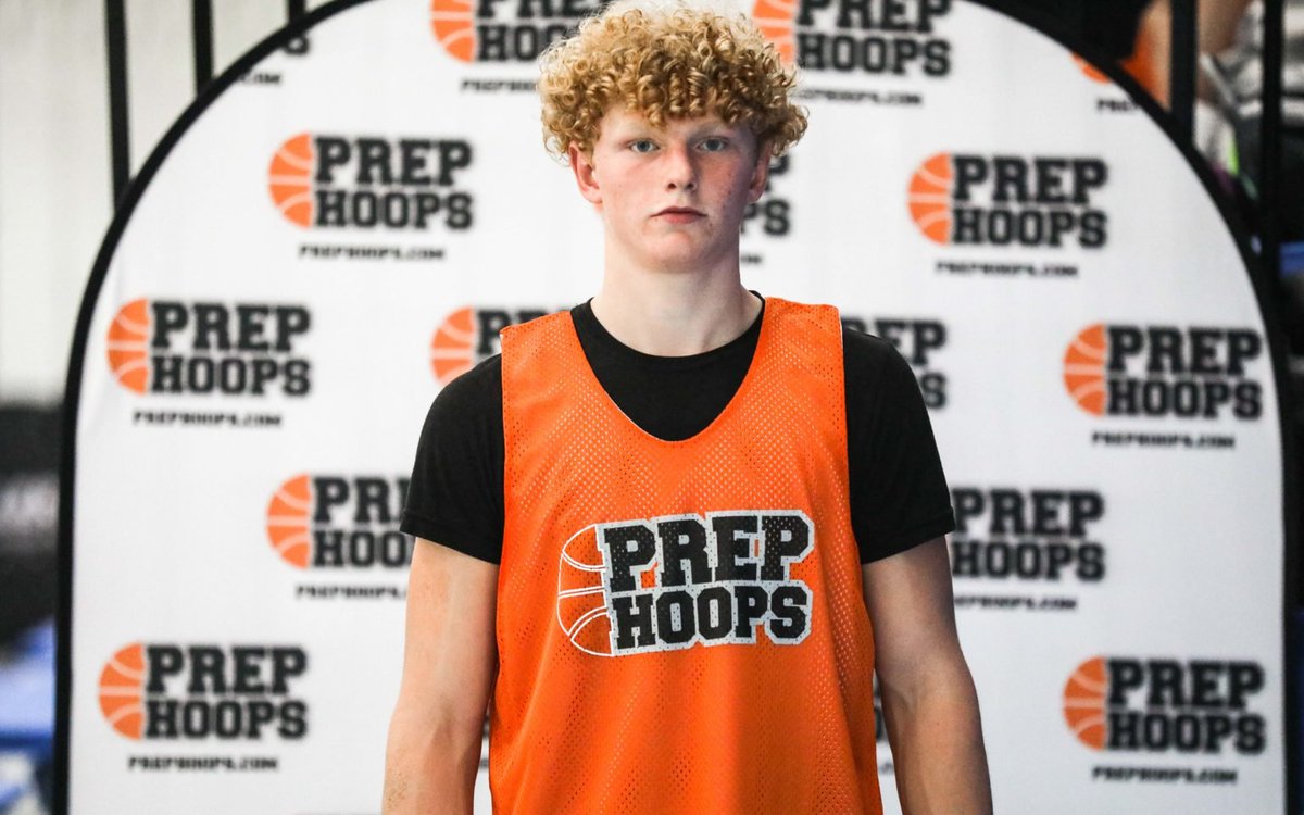 "Concordia St. Paul Fall League: Sleeper Standouts"

Seven under-the-radar prospects who stood out yesterday at the Concordia St. Paul Fall League! <a href="/NorthstarHoops/">Northstar Hoops</a> <a href="/Gedeon_Musaby/">Gedeon Musabyimana</a> 

prephoops.com/2021/09/csp-fa…