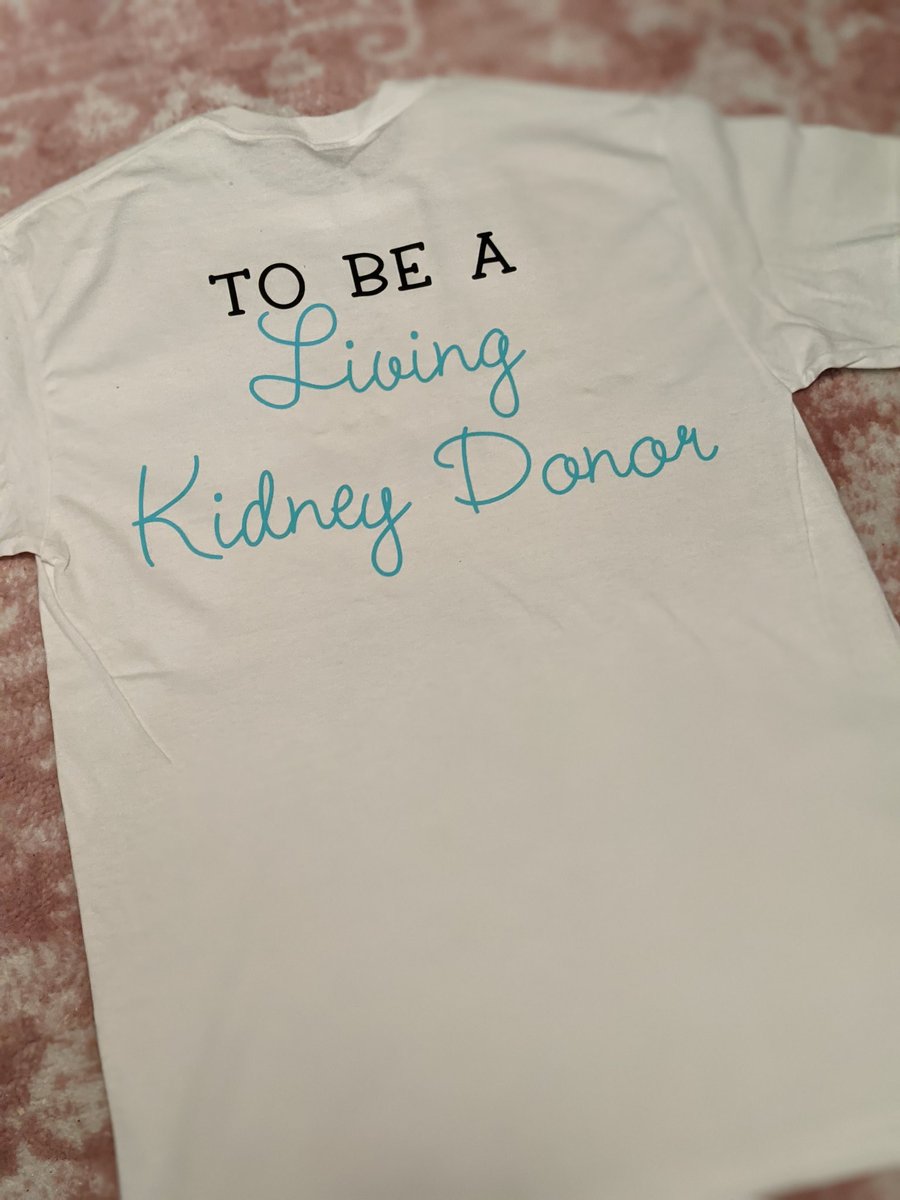 SarahFelhofer's tweet photo. @MichaelBuble Coming to see you tomorrow in Milwaukee!! Always spreading awareness for #livingkidneydonation #BUBLEMilwaukee https://t.co/hTcW6N55c0