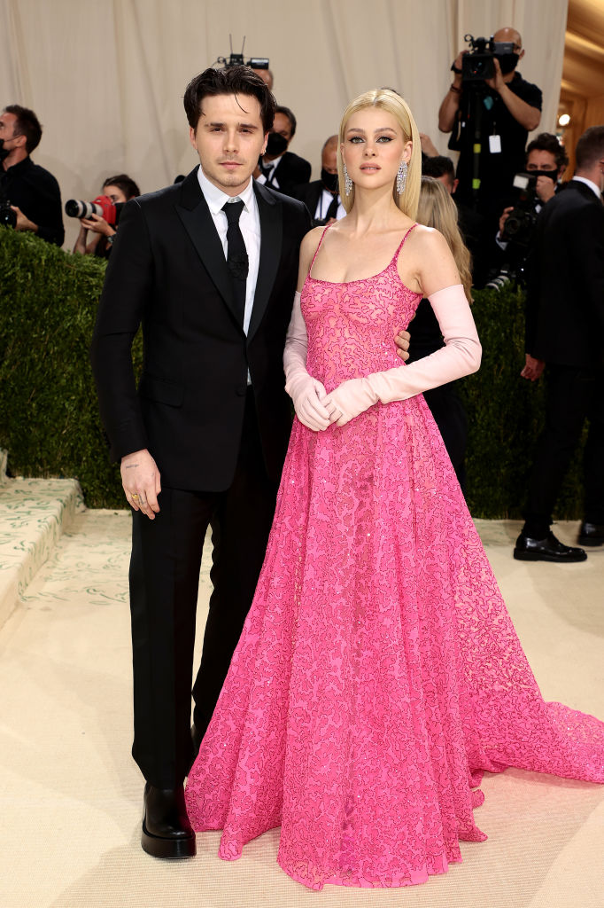 Brooklyn Beckham's date with the president's daughter. #MetGala eonli.ne/3k7ussf