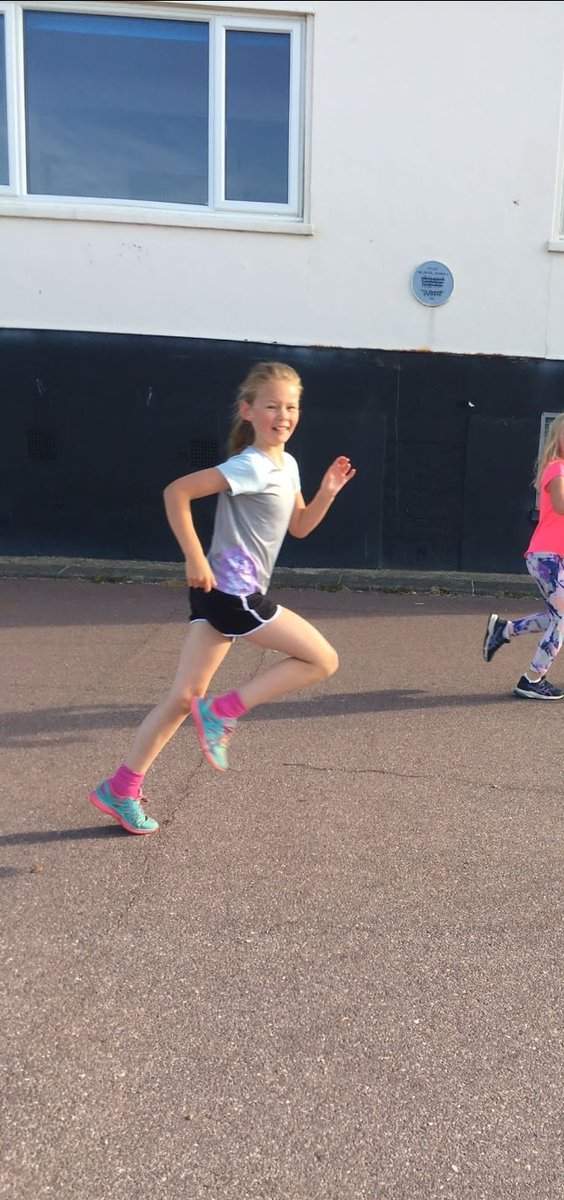 Haselworth Primary tweet media