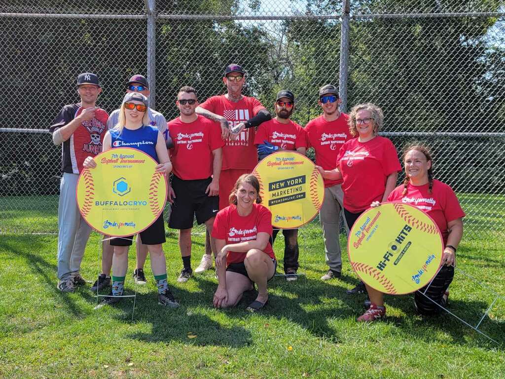 milesformatty's tweet photo. Thank you to our Tournament Sponsors: New York Marketing, Hi-Fi Hits, Leopard Dog Barber Company, BuffaloCryo, Lawley, &amp; Dinger Nation Athletics https://t.co/hsLIxQmFIa