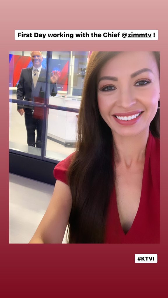 LinhTruongKTNV's tweet photo. Working with the #chief @zimmtv #KTVI #Stlouis https://t.co/xIO6tQKGtP