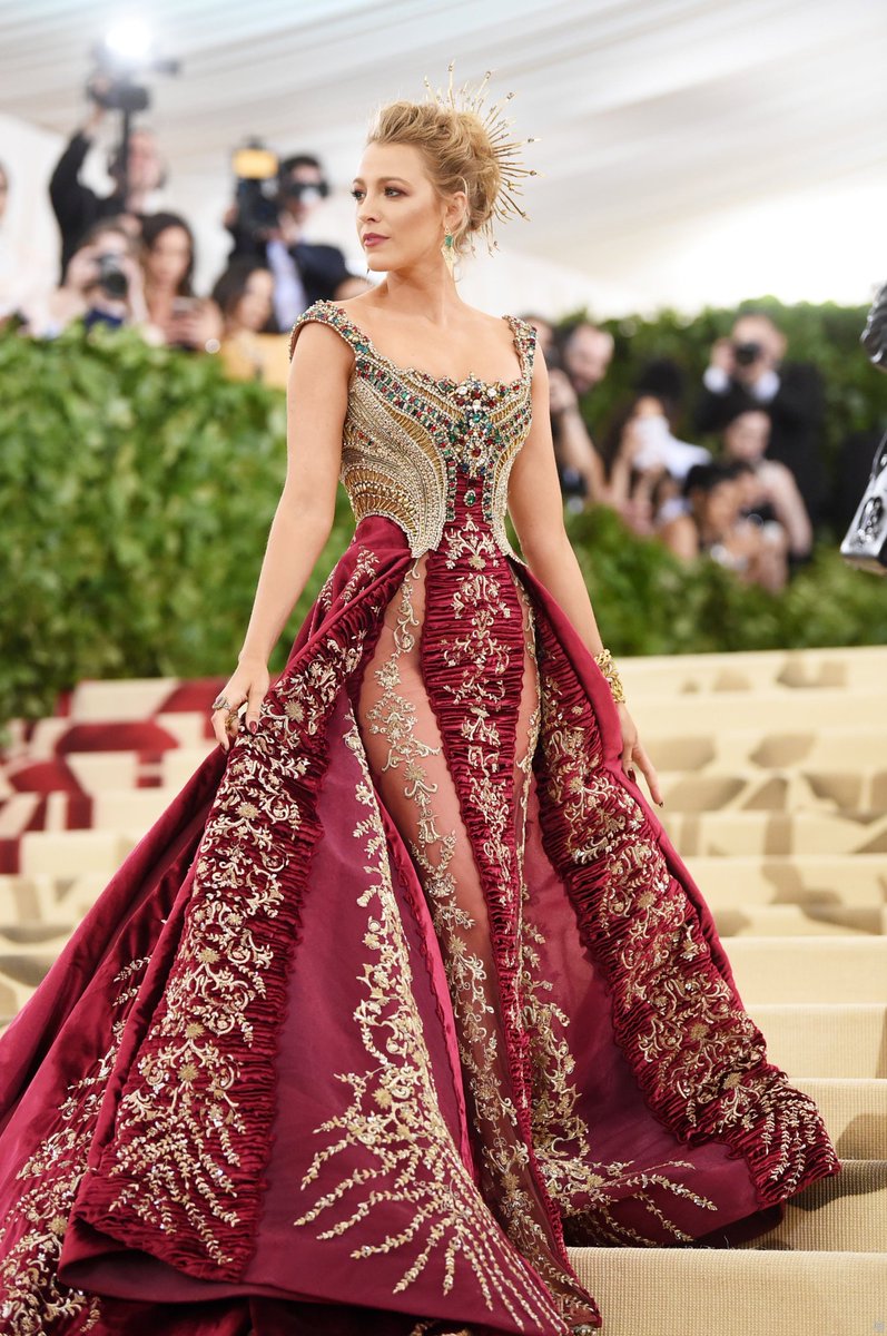 chanlvntr's tweet image. and tbh nothing will ever top blake lively at 2018 met gala