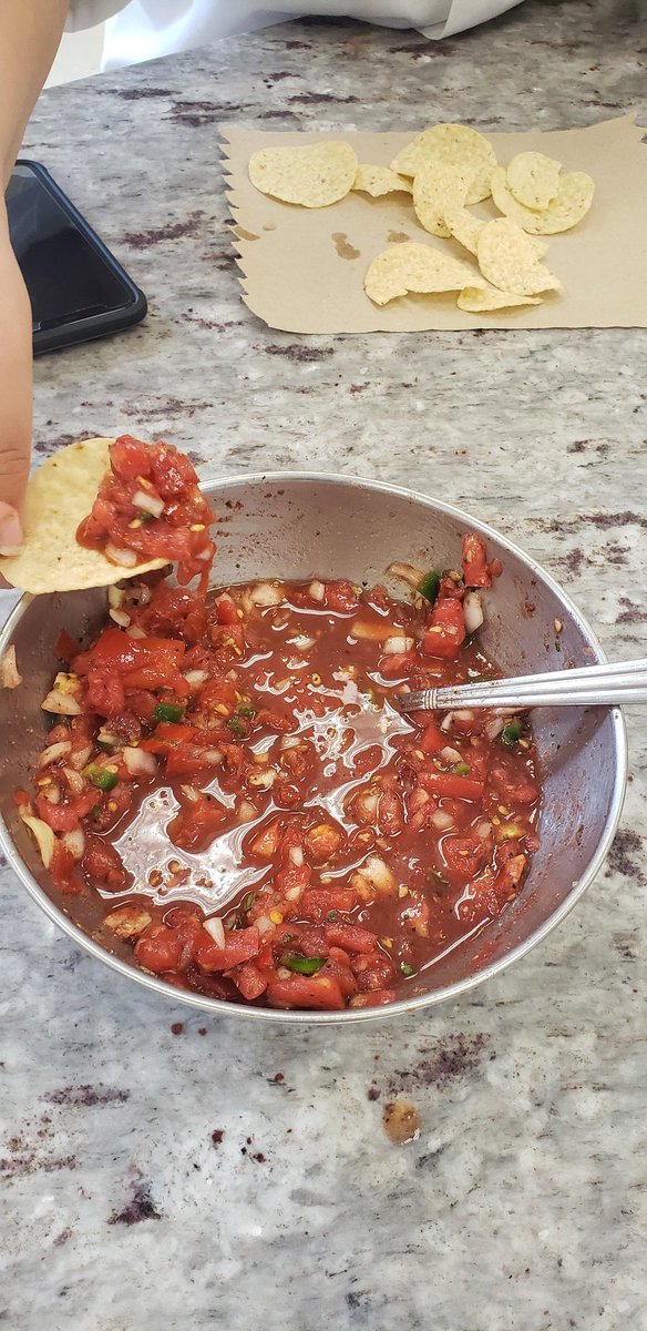 Bakingchefjay's tweet image. We are learning to create flavor profiles in the Bake Shop this 9wks. Today we focused on our flavor wheels and balancing sweet, salty, bitter, sour, and umami to create a profile. Bakers had to produce a balanced fresh salsa. #freshtomatoes make a difference!
#ctcbakinglove