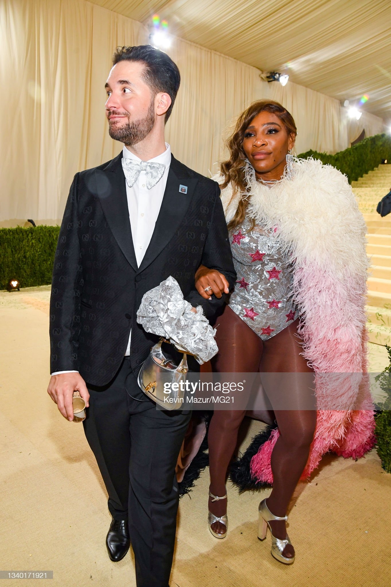 E_N8DzqX0AAkQ_5?format=jpg&name=large