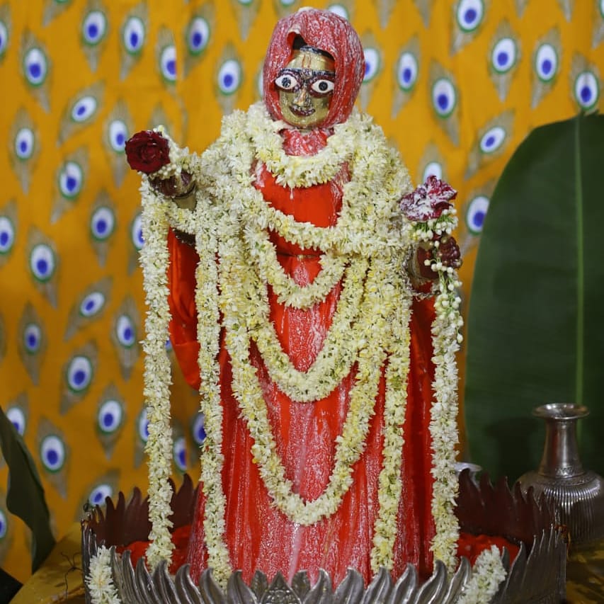 राधाष्टमी की शुभकामनायें !! 🙏🙏

Warm wishes on #RadhaAshtami to you and your family. May Radha Rani fill your life with all the happiness and love.

#Jaipur

Via - @govinddevji_temple_jaipur