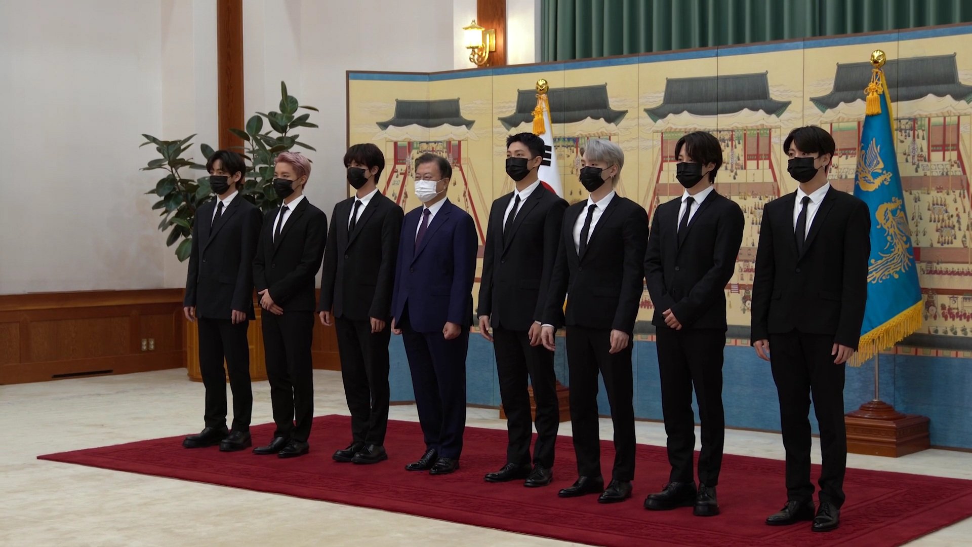 E_N9hBQUcAEfnTP?format=jpg&name=large