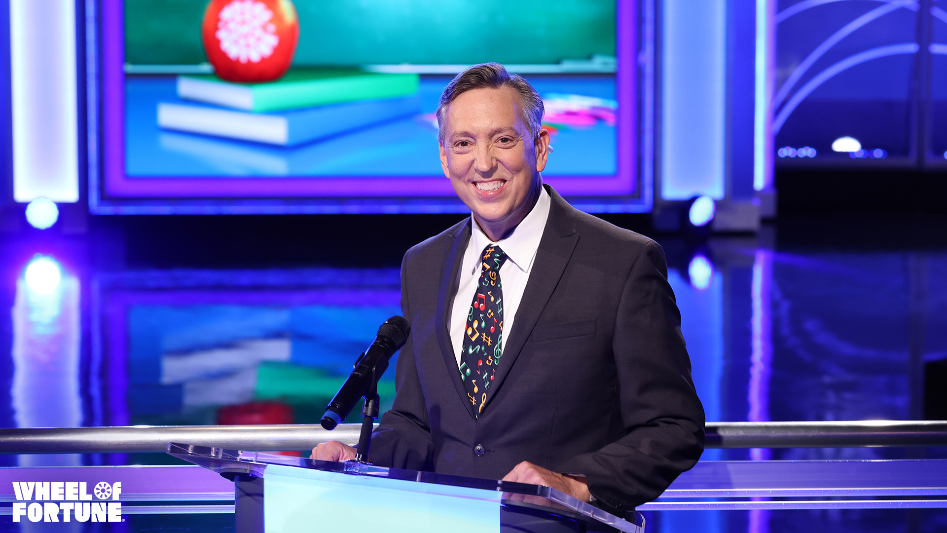 wheel-of-fortune-on-twitter-new-season-new-episodes-and-a-fun-new-spot-for-jim-welcome-back-to-wheel-of-fortune-https-t-co-8luvsjquty-twitter