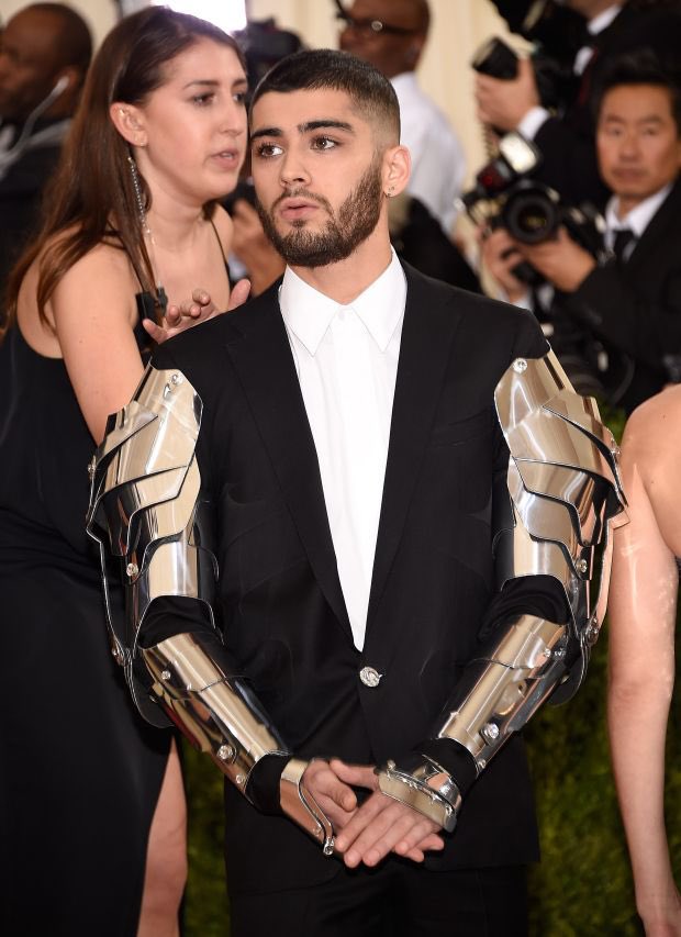 goldenvlarry's tweet photo. io ancora ci penso #MetGala2021 #MetGala https://t.co/vQGvGVzavt