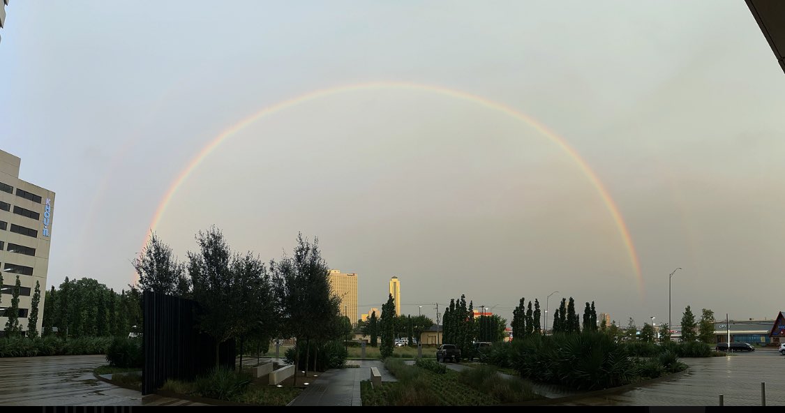 AddisonGreenWX's tweet photo. #TSNicolas is bringing a lot of rain and gray skies to #Houston but itโs also bringing some a bright spot to this Monday. Hello full #rainbow ๐. #khou11 @khou https://t.co/EprElAwSL7