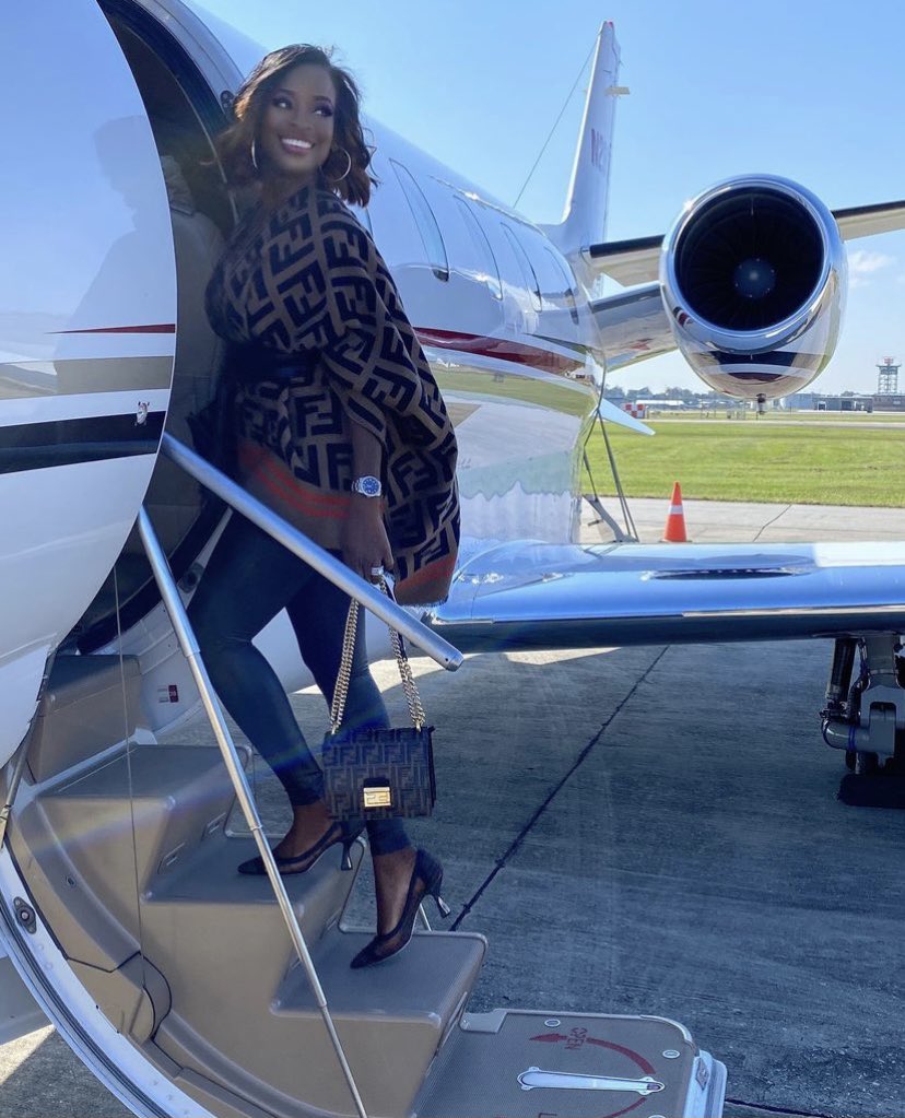 Jen_Coolidge's tweet photo. You’re never too old to come home…
#TEHWS #CampDream #S11 #WheelsUp
🍑🍑🍑 https://t.co/Bpp4GHyHDH
