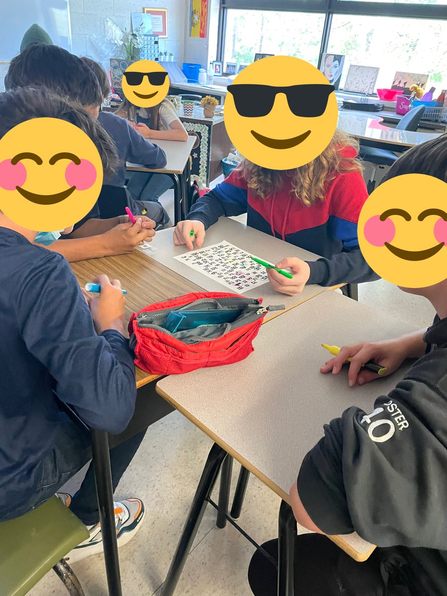 Londyn_Irving's tweet image. Thank you @celine_gallien for sharing this fantastic activity! Always great to see students engaged and focused on a task!! Highly recommend as it promotes positive group work and students discussing math strategies and patterns. #math9 #groupwork #mathchallenge