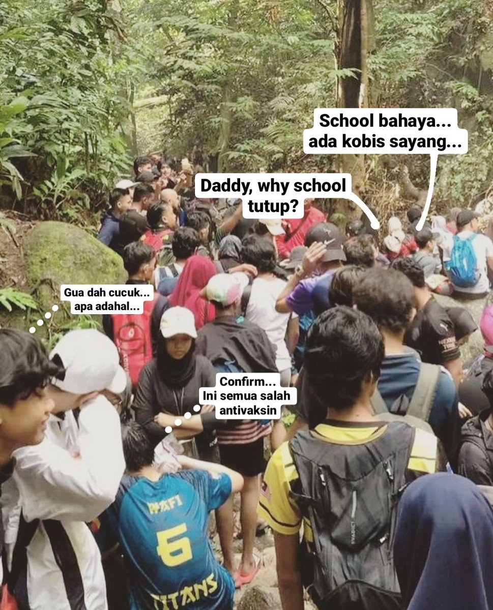 Lepas tu sampah tak reti nak bawak keluar.. ada yang bawak keluar pun, letak je tepi jalan...acik dia hijau