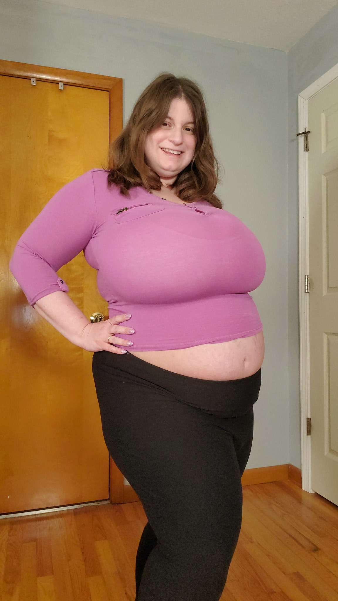 TW Pornstars - Sarah Rae. Twitter. Getting there lol. Sending out new  pregnancy pics and a. 1:34 AM - 14 Sep 2021