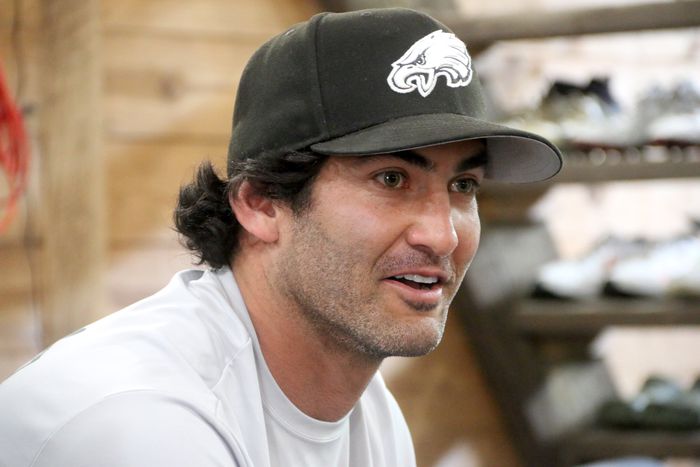 SportsBoxSports's tweet image. SPECIAL GUEST | #LIVE Tues 9/14 7pm with Gabe Rangel (@gwrCA)! Trainer for #Eagles stars Jalen Hurts &amp;amp; Lane Johnson! Has also worked with Zach Ertz, LeSean McCoy, &amp;amp; #Maroon5 singer Adam Levine! Come hear Gabe's story! #SportsBox #NFL #Trainer #FlyEaglesFly #Philadelphia #GoBirds