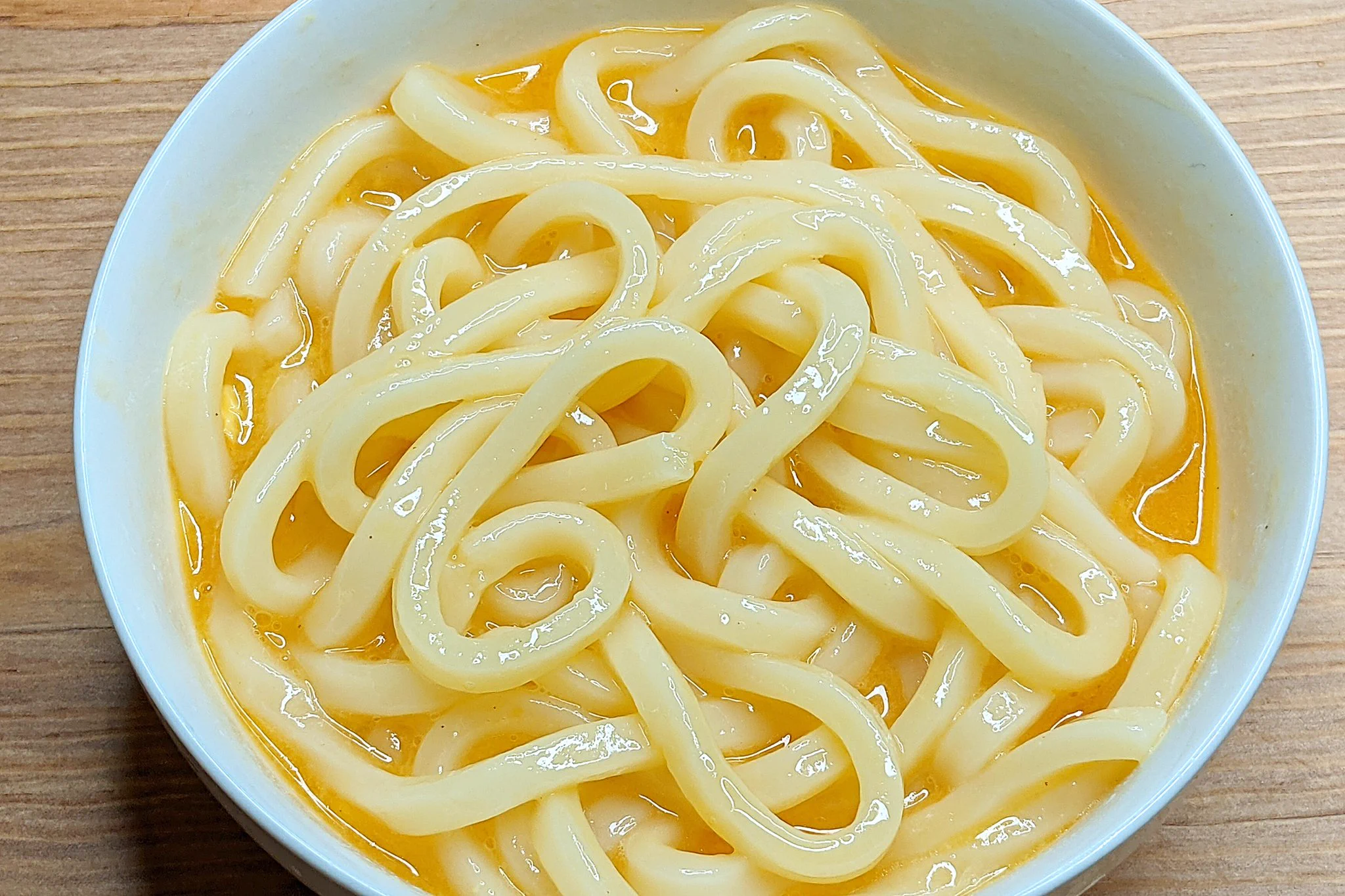 秒で完食しちゃう美味しさ？！ささっと作れそうなお手軽さも嬉しいうどんレシピ！
