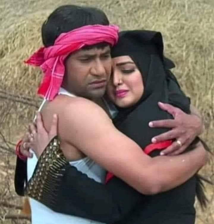 भाईचारा का इससे अच्छा उदाहरण कहां मिलेगा
अगर मुस्लिम लड़कियां अपना घर वापसी करें तो जिल्लत और नर्क की जिंदगी से छुटकारा मिल जाएगा
जिसे घरवाले ही उसकी इज्जत को तार-तार कर ते रहते है 
जैसे अब्बा जान चाचू जान भाई जान ससुर जान इन सभी को अपना
#जान बनाने से छुटकारा मिल जाएगा