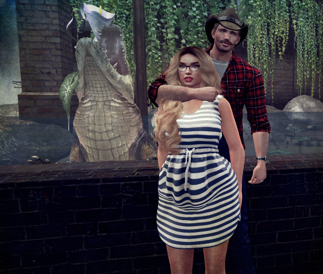 LukeCollinsCD's tweet image. We were photobombed!!! @TessaLynnJones