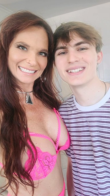 Hey! Guess what?!  I filmed for @DogfartProd @JimPowersXXX today!!! #WatchingMyMomGoBlack  My stepson<a class="tags" target="_blank" title="On Twitter" href="/?out=eyJ0eXAiOiJKV1QiLCJhbGciOiJIUzUxMiJ9.eyJpYXQiOjE3MjAzMTI5MzEsImlzcyI6InR3cG9ybnN0YXJzLmNvbSIsIm5iZiI6MTcyMDMxMjkzMSwiZXhwIjoxNzUxODQ4OTMxLCJyZWRpcmVjdF91cmwiOiJodHRwczovL3R3aXR0ZXIuY29tL0RvZ2ZhcnRQcm9kIn0.f6tpJ6EeTbZpQNgQWGGTph7Z3Ehxs5Goqw7iJ7v_90Ha2hM-qb8ZHyaOQzwptvDx2f0371gxCQlEB84rrbMeKQ">@DogfartProd</a><a class="tags" href="/tag/jimpowersxxx">@jimpowersxxx</a><a href="/tag/watchingmymomgoblack"class="tags"><span>#watchingmymomgoblack</span></a>