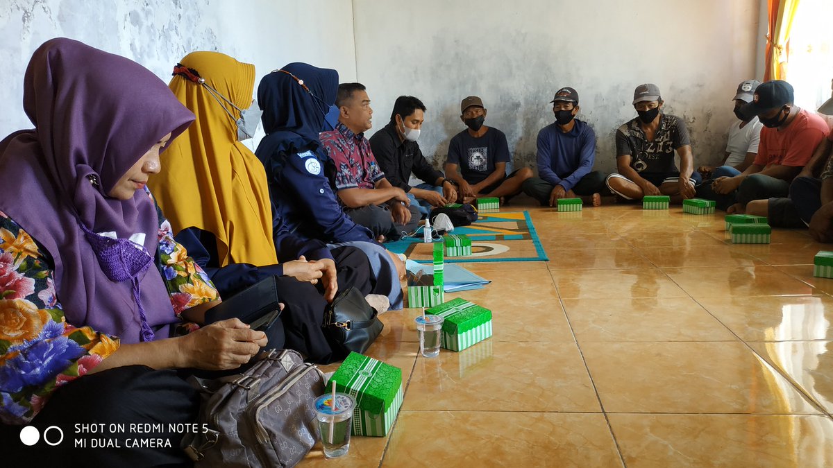 IkaMainar's tweet photo. Pelatihan Pembuatan Pakan Buatan di Pokdakan Namatajang, dsn Omo, ds Penyaring, Kec Moyo Utara, Kab Sumbawa-NTB, Kamis 9 sept 2021, binaan Luhkan Mainar Ika Asfanti, S.Pi
#GiatLuhkanSatminkalGONDOL 
#luhlapor 
#luhkansumbawaNTB https://t.co/a9ye6kGbZi
