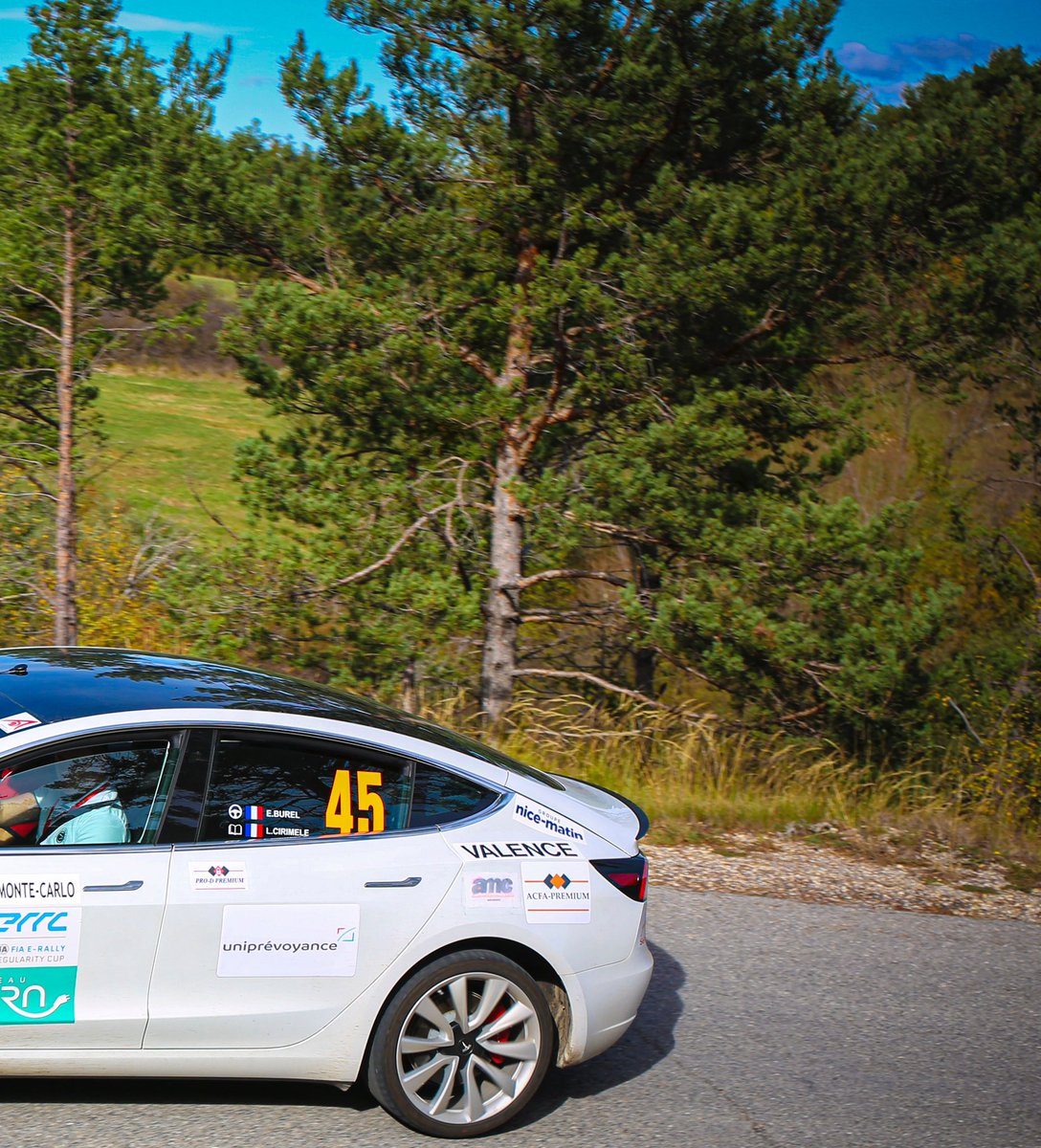 [ E-Rallye Monte-Carlo 2021 ]

👉 INSCRIPTIONS 
🔔 Clôture des engagements le 24 septembre prochain ! Ne tardez plus !
ℹ️ Information &amp; Procédure d’inscription sur acm.mc / Page E-Rallye Monte-Carlo 

#ERallyeMonteCarlo 
📸 ACM_Lillini