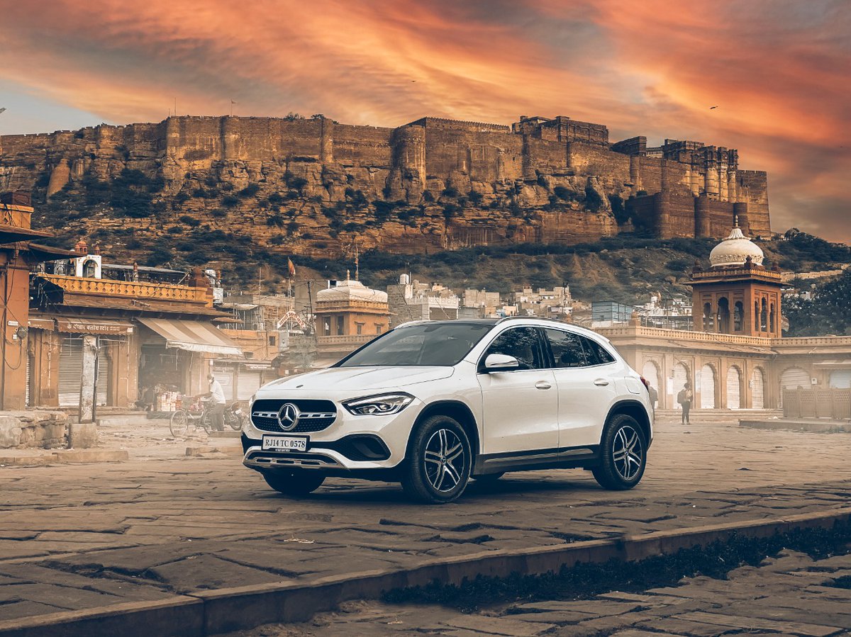 MahavirMercedes's tweet photo. Check out the highlights of Chef Anahita N. Dhondy's flavourful journey through Jodhpur, with its many unique terrains - all conquered by the all-new Mercedes-Benz GLA.
#NewGLA https://t.co/uLCVoemcD3