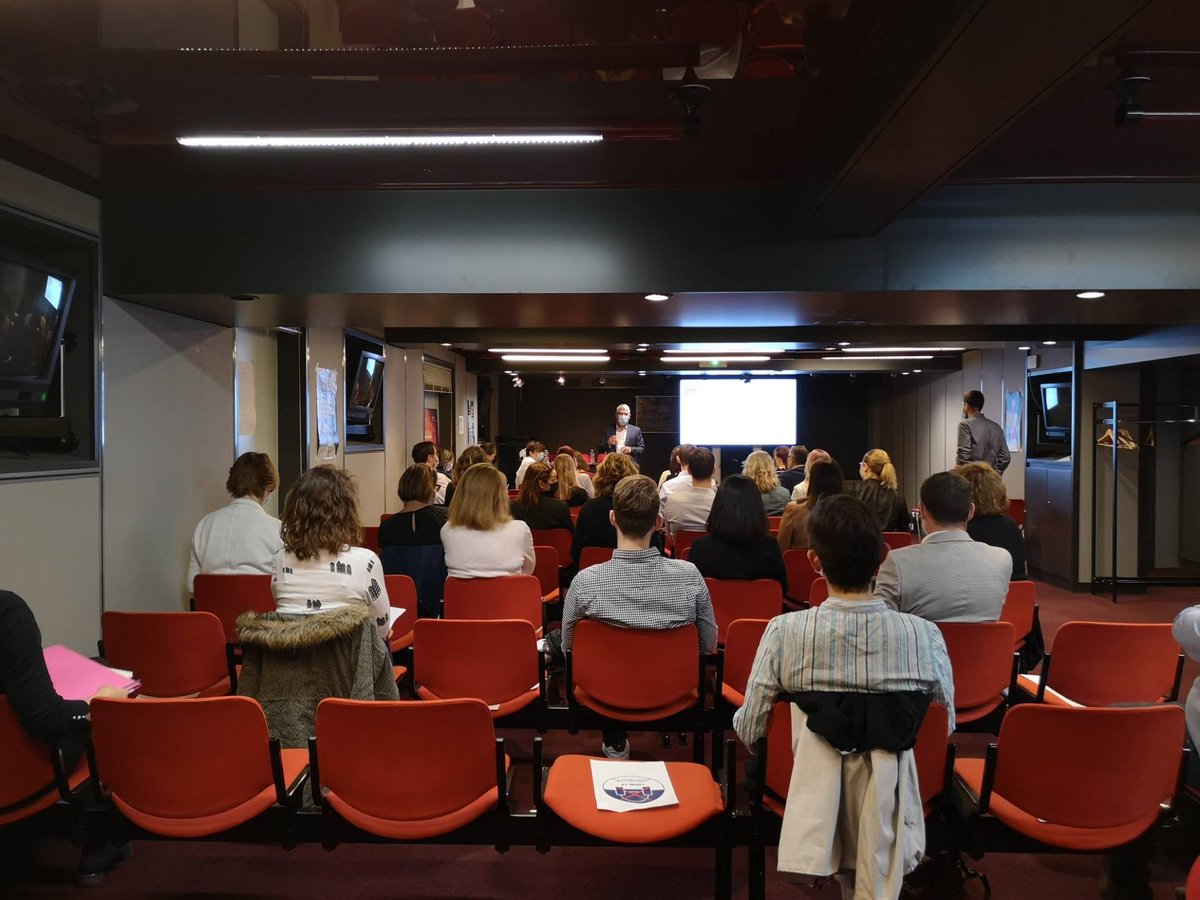 UIMM45_37's tweet photo. 🤗Comment vous dire que nous sommes heureux de vous retrouver en présentiel ???
Le nouveau système de classification décrypté par nos experts, c'est aujourd'hui, en présentiel, à La Chapelle Saint Mesmin 🎉🎉#industrielsengagés #fabriqueavenir #fiersdefaire #ambassadeursindustrie https://t.co/J657z5yUN5