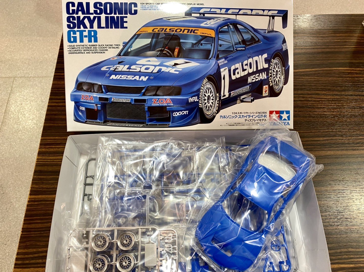 タミヤ プラモデルファクトリー 新橋店さんはtwitterを使っています 先日のスーパーgt第5戦sugoにてここ数年苦しんだ末5年振りの優勝を飾ったカルソニックチームインパル タミヤも長年チームをスポンサードしており歴代スーパーgtカーをモデル化しています R33 R34