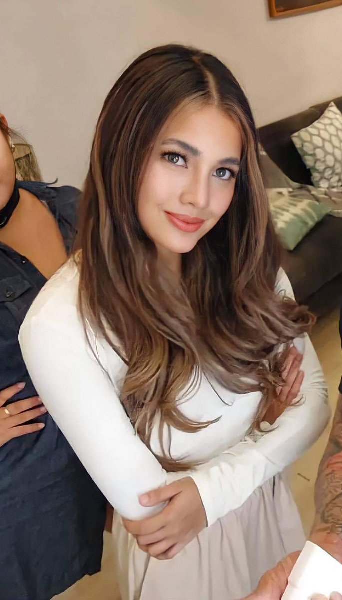 Only_JaneDeLeon's tweet photo. Tired? but have goals? Keep going lil' warrior 💪 CHOOSEDAY 🤍

Beautiful 🥰🥰 @Imjanedeleon 🤍🤍🤍 #Repost

Ctto: 📸 @JdlFanatic11 

#JaneDeLeon #Darna
#ThoughtfulTuesday 
#TuesdayVibes #IGStoryPost
#LatestPost #Queen
#HappyTuesday https://t.co/qZ574bVQed