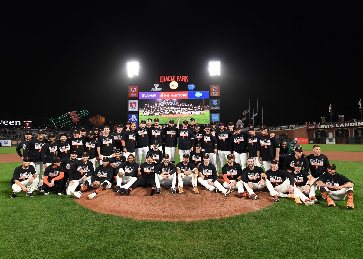 MLB tweet media