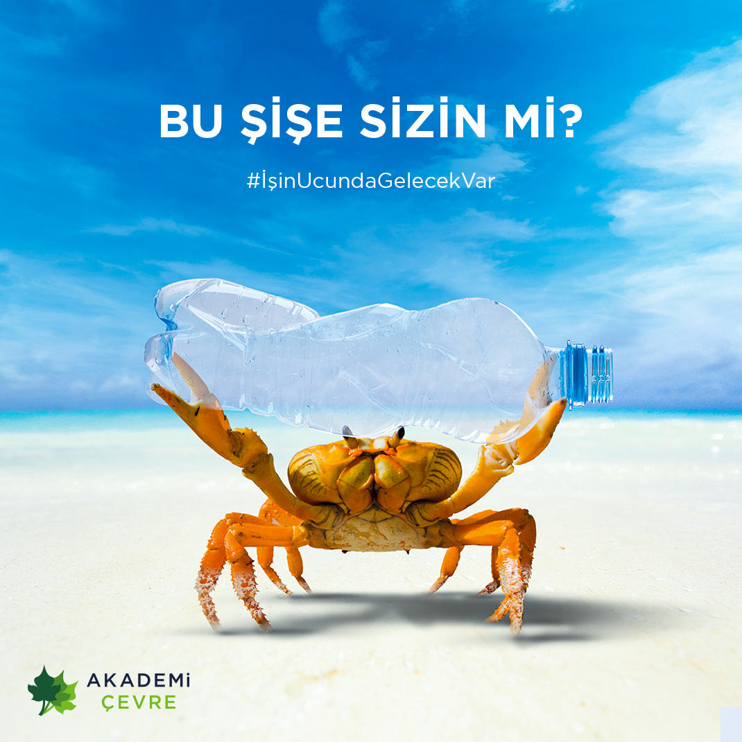 akademicevre's tweet photo. BM Çevre Programı’na göre, açık denizlerde her km² başına ortalama 13 bin plastik düşüyor. Plastikler, atık olarak denize ulaştıklarında dayanıklı olması nedeniyle denizlerde varlıklarını sürdürüyor ve ekosistem için büyük tehlikelere neden oluyor.
#İşinUcundaGelecekVar https://t.co/4IlYAzi1cF