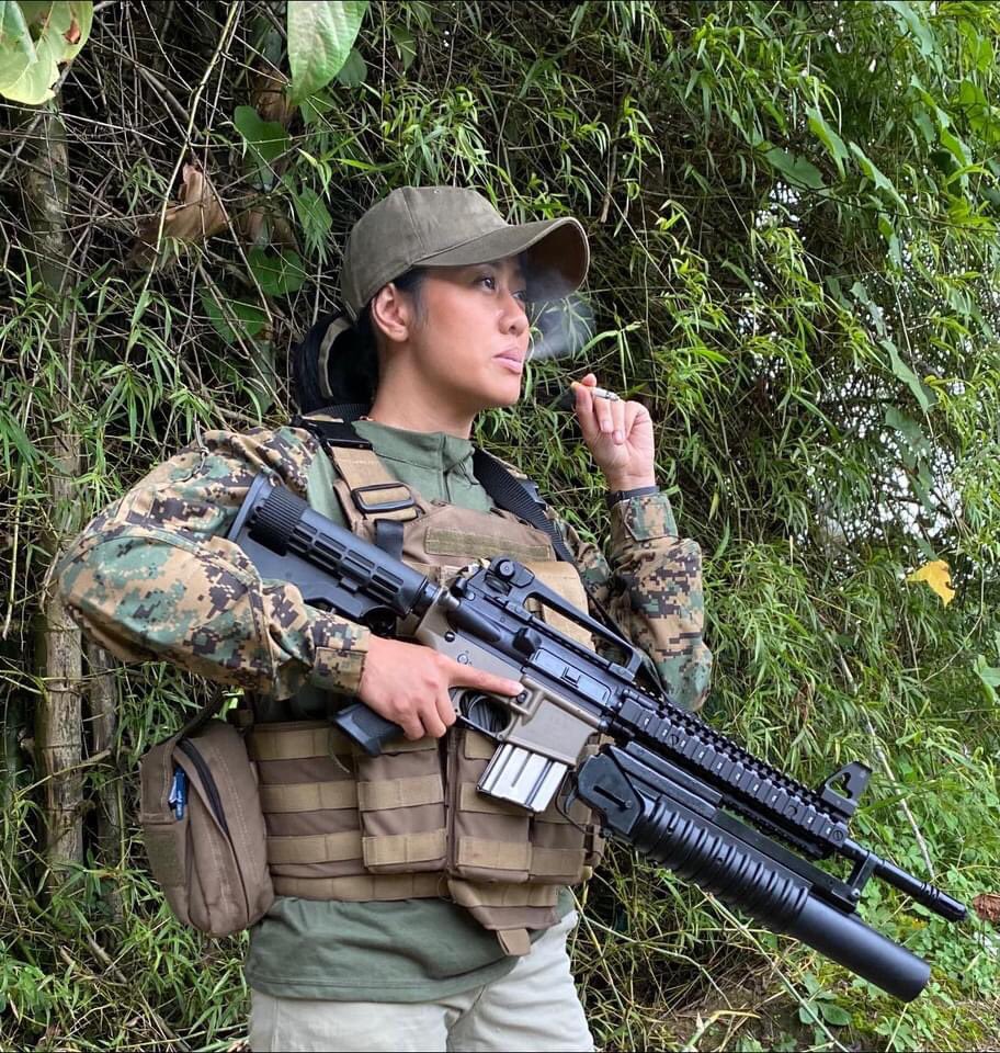 itsnongmay's tweet photo. Myanmar high-profile model and actress Mya Hnin Yee Lwin joined People’s Defence Force(PDF) recently. She’s been participating all the anti-coup campaigns and politically active since Feb coup. I am so proud to be your big fan here Ma Mya 💕🤩 @mhylwin87 #WhatsHappeningInMyanmar https://t.co/4guPzGrW87