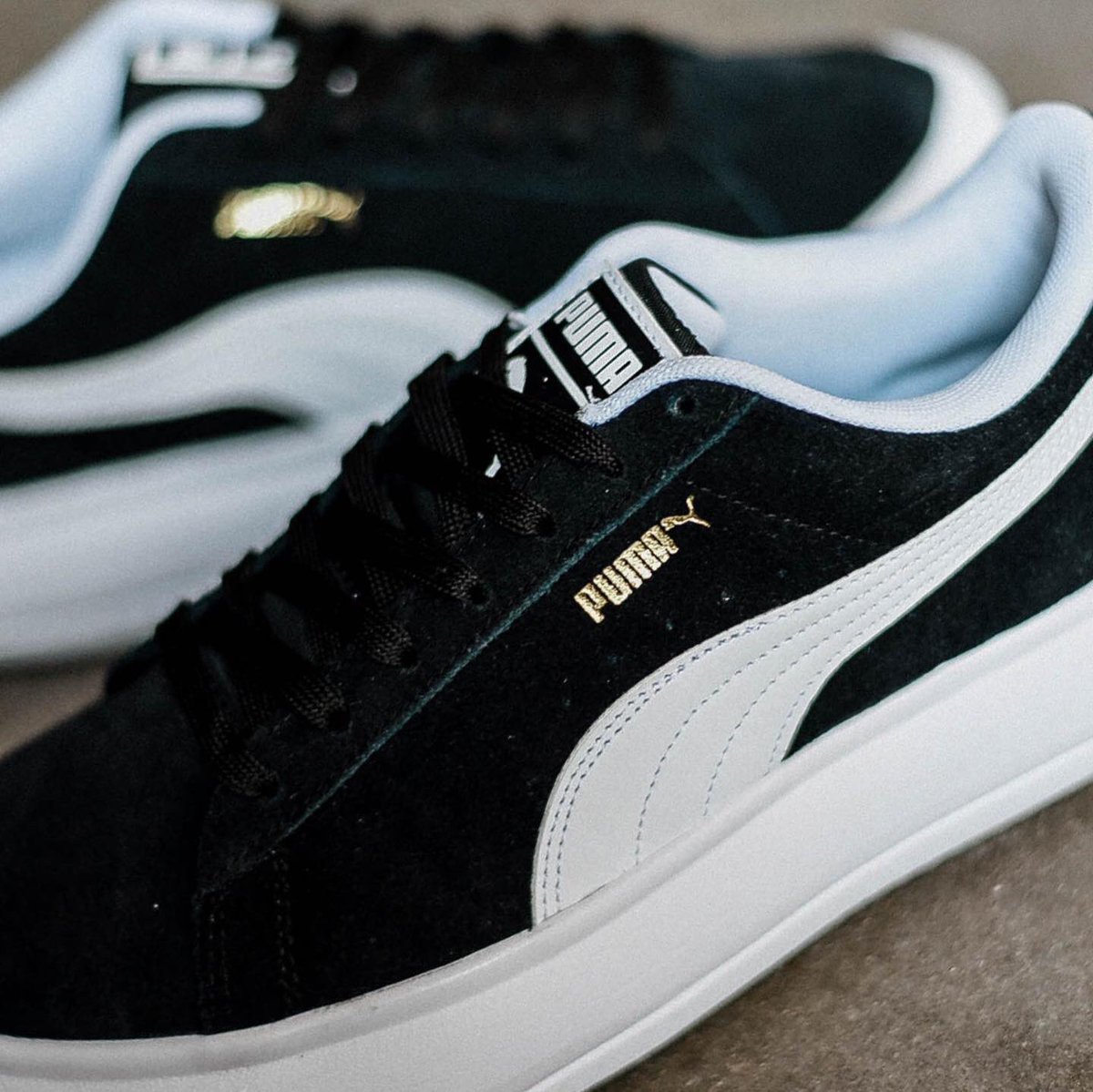 SoleWhat's tweet photo. Future-proof design details with a bold wrapped platform sole. The Mayu is a step forward in streetwear.

Puma WMNS Suede Mayu ‘Black / White’.

Available at Sunway Pyramid, Mid Valley, The Gardens &amp; https://t.co/SdwBbdACpd. Retailing at RM469.00. https://t.co/Hz8r0iw9HE
