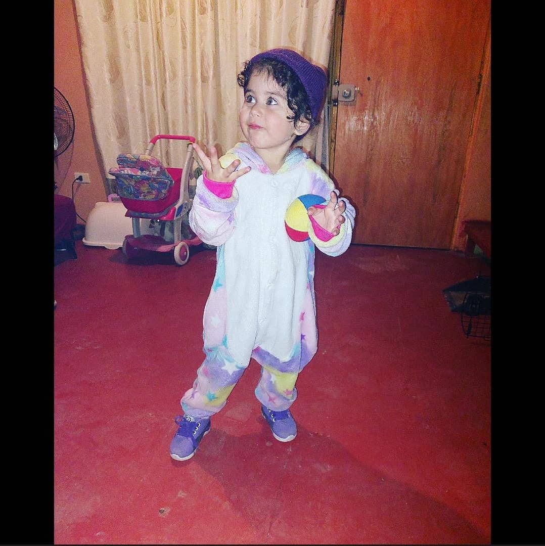 Eduardo_R_20_12's tweet photo. Mi ñañita hermosa y sus locuras 😍
Pd: ella ama a sus animalitos 🐇
#MelelPascal
#Ñañita https://t.co/jlfozByqau