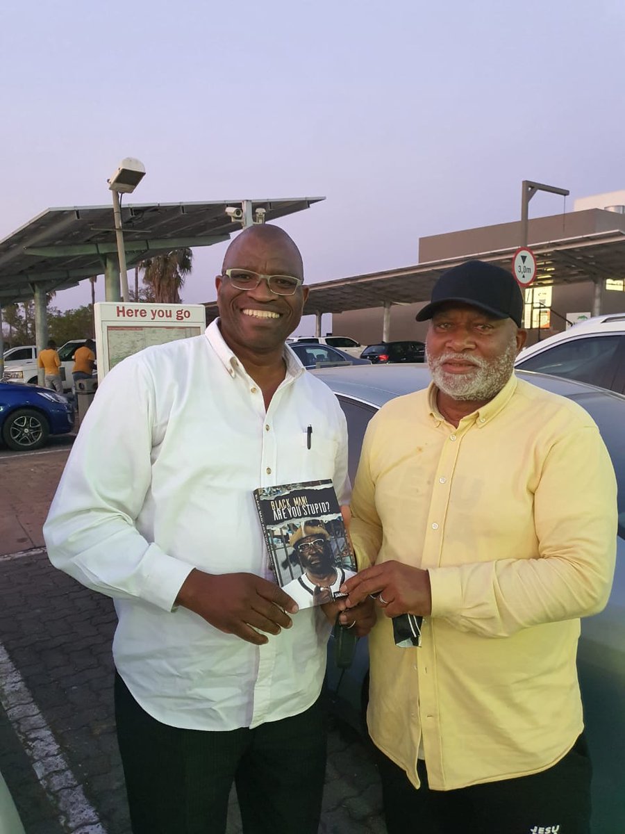 sakhilewabantu's tweet image. It's Chooseday, and we choose to confront the realities we live in. Oblivion is a choice, we choose vigilance, awareness &amp;amp; change. And reading Black Man! is a step in the right direction.😉

Thank you😉 South Africa.

#ReadABookSA  #BooksWorthReading #BlackManAreYouStupid? #Black