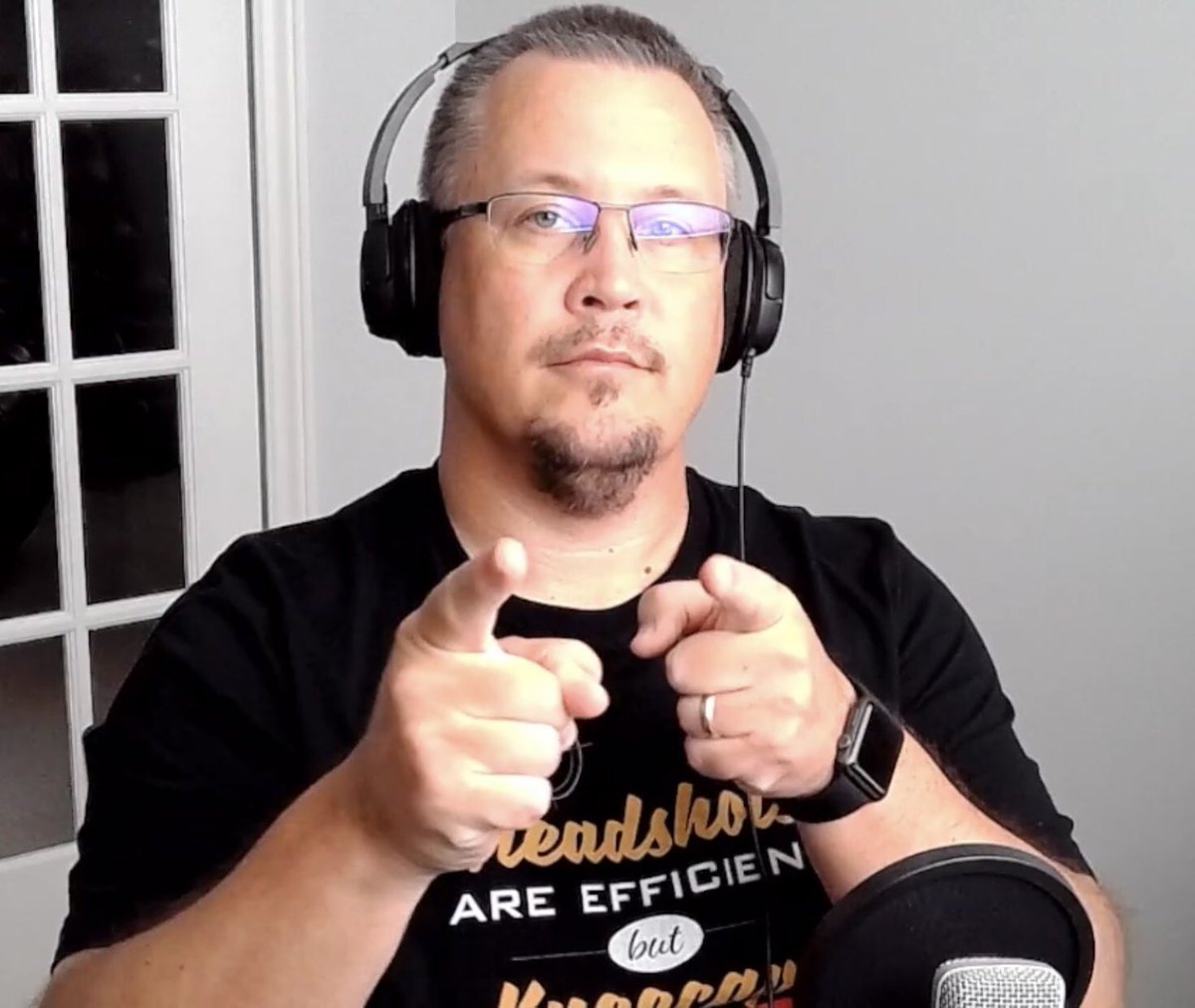 paskaroni_'s tweet photo. I’ll see all of you Tuesday morning for more story fun with our new Fl4k play through.
#borderlands3 #bigstreamergoals
🎮 11:00 am EST https://t.co/XosDWNaW6Z