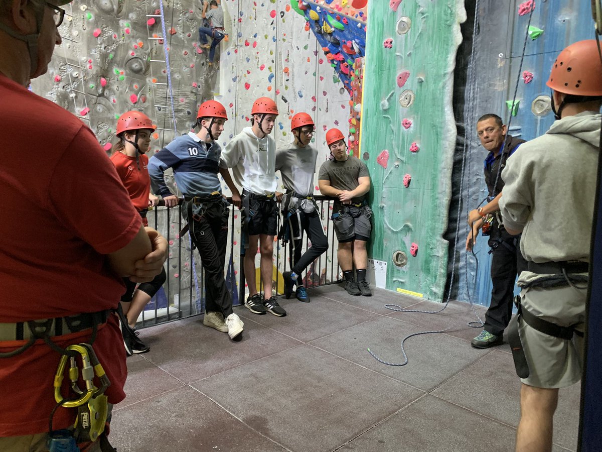 HartpuryUps1's tweet photo. The year 2’s are finally climbing high @WarehouseClimb in Gloucester https://t.co/1NnQf9TpA7