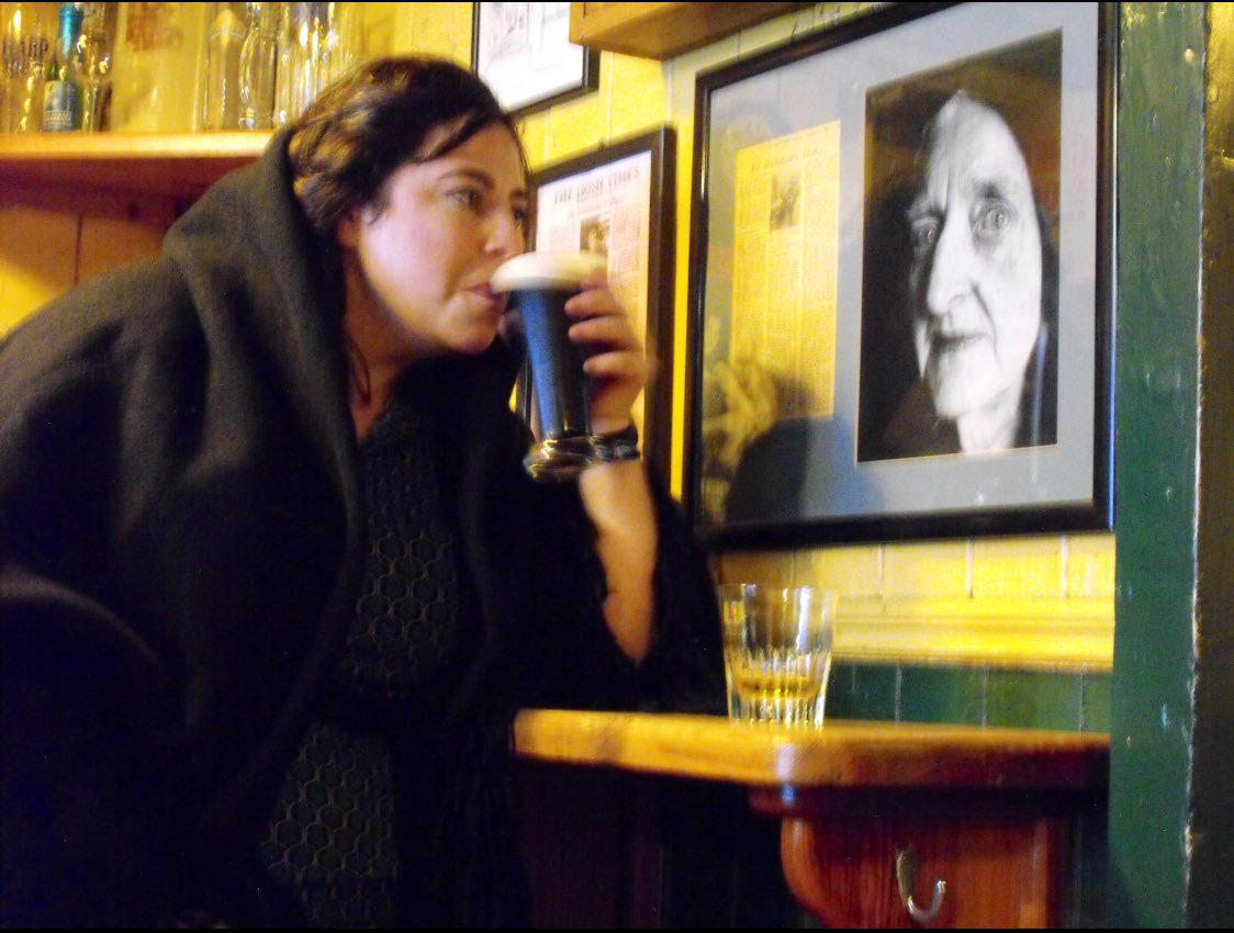 marie_odonovan's tweet photo. Currently in rehearsals for Katty Barry, opening Sept 22nd. On a stroll in Katty’s footsteps I found myself in her spot in Dennehy’s on the Coal Quay, drinking her usual. #CorkLegend #IrishTheatre #CoalQuay #Shawlies #QueenOfTheCoalQuay #CorkCity #actorslife #Cork https://t.co/BQroxdAg40