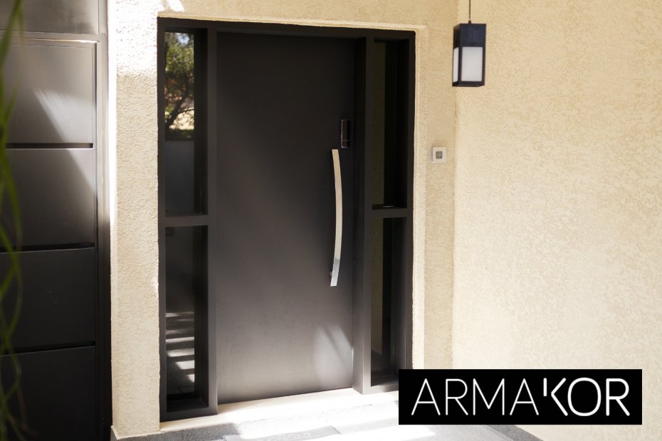 ARMAKOR_ES's tweet photo. 👉🏻Es diseño
👉🏻Es seguridad
Es vivir con la tranquilidad de un hogar que te protege.

La #puertaacorazada es uno de los elementos fundamentales de tu #casa y por eso debes saber todas las características que necesita tu hogar.

Te asesoramos y resolvemos tus dudas😊 https://t.co/gOwuDh8EK2