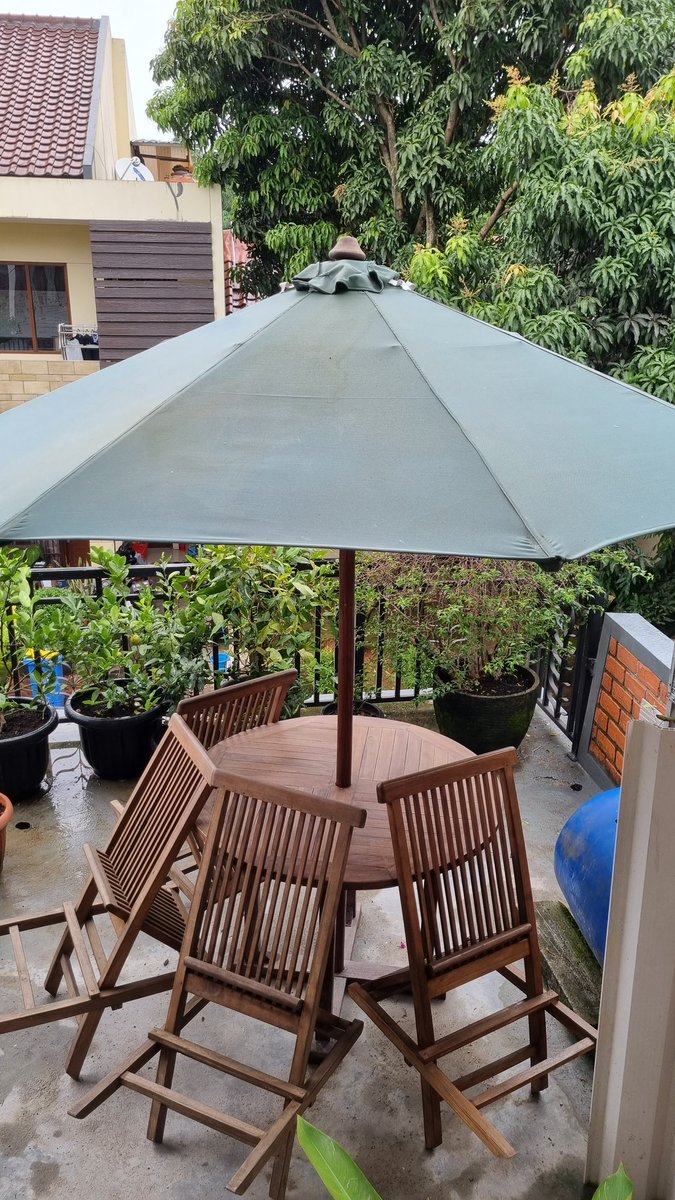 Masih hujan tipis tipis...