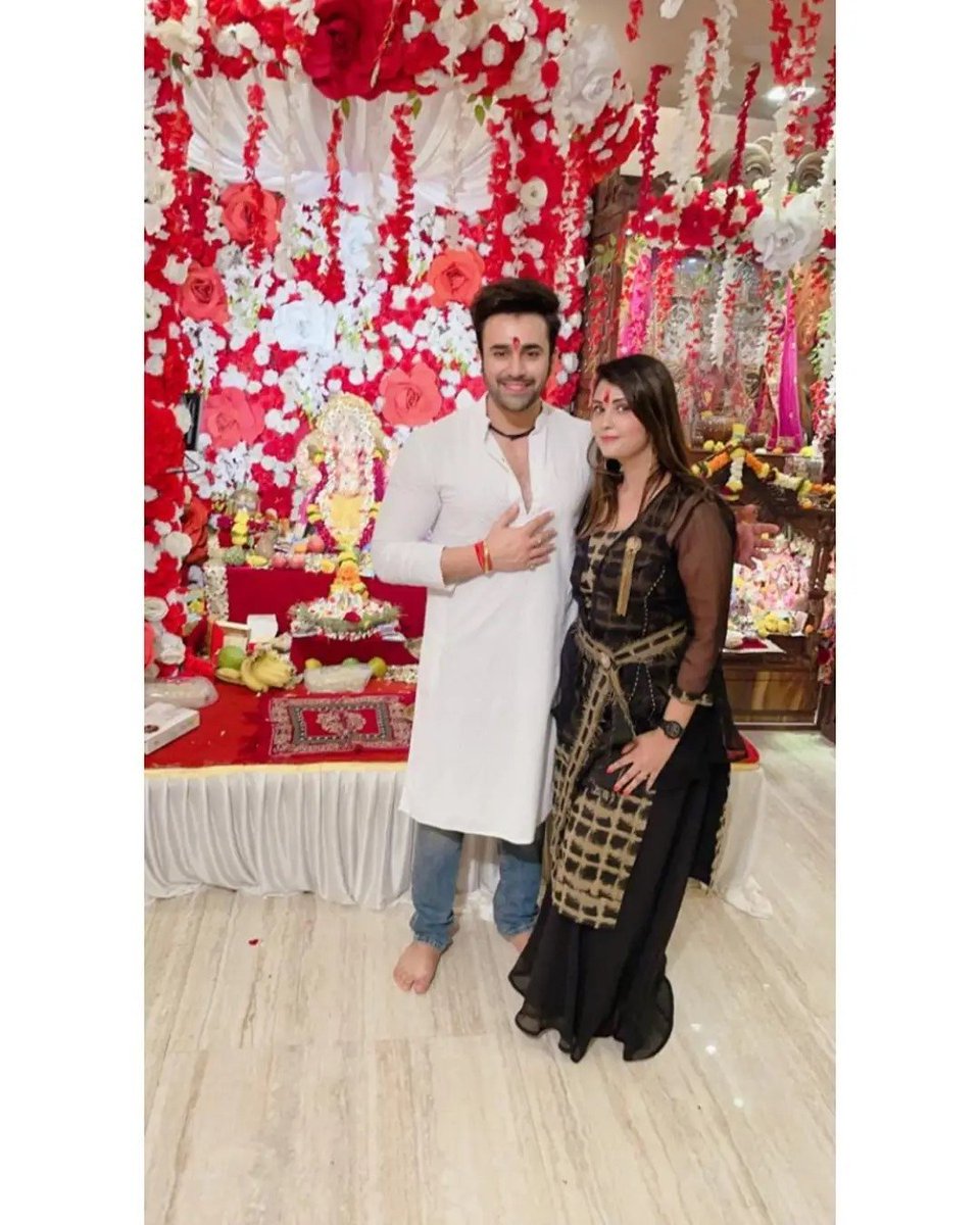 pearlvpurifc_TH's tweet photo. Our cutie pie Pearl with the cutest smile 💖 @pearlvpuri
ยิ้มน่ารักอีกแล้ววววววว ว. 💖
.
.
#pearlvpuri #ganeshchaturthi
#celebration #brahmarakshas2 #mahirsehgal #naagin3 #Naagarjun #BepanahPyarr #BadtameezDil #merisaasumaa #peerhmeri #pearlvpurifcthailand #Pvp #เพิร์ลวีปูรี https://t.co/GBlweJOMeG