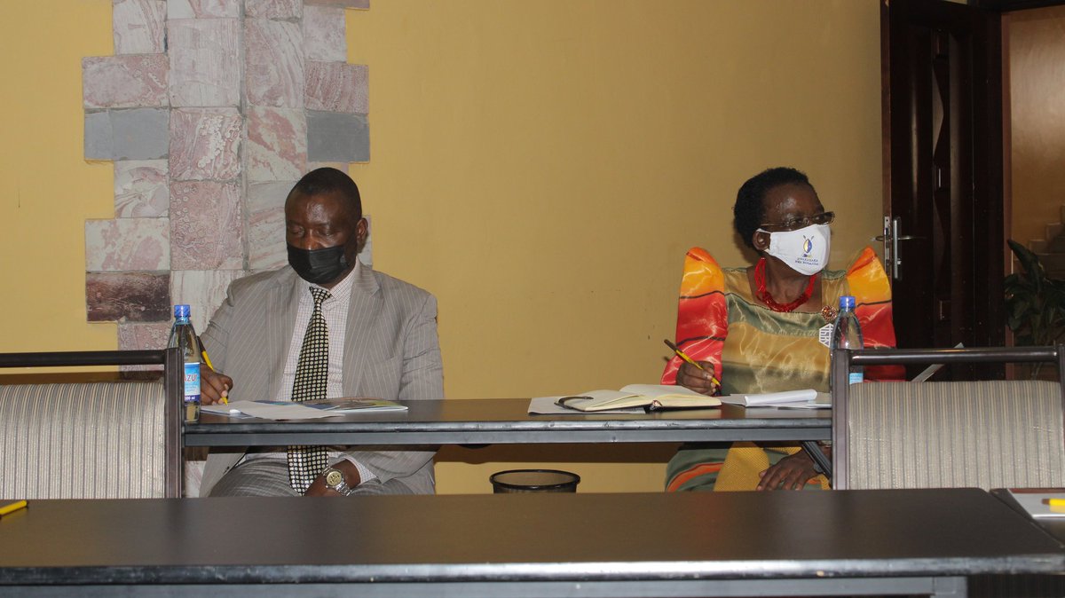 NnaabagerekaOrg's tweet photo. Approximately 80% women and girls in Kampala  have experienced sexual harassment in public spaces. To address this, The Foundation is partnering with @PlanUganda under the #safercitiesforgirls project to engage cultural leaders as a step towards creating safer cities for girls https://t.co/9FAWeSYABg