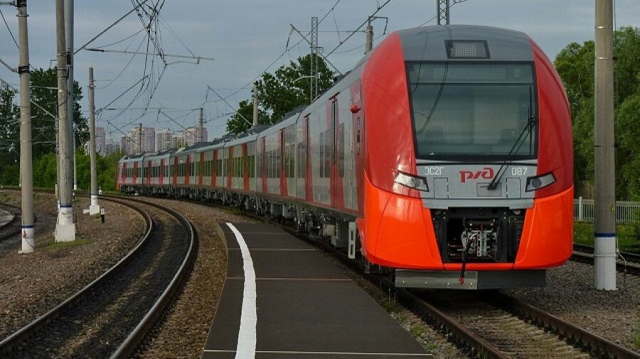 электропоезд ласточка эс1 001. беспилотный поезд ласточка. скоростной электропоезд ласточка. ласточка поезд эс1. скоростной поезд ласточка.