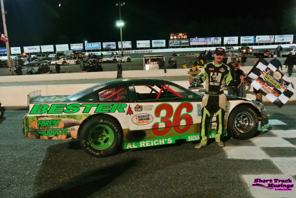 .<a href="/Zardo_46/">Laner</a> Out-Battles Dwayne Baker for Super Stock Victory

shorttrackmusings.com/2021/09/14/lan…

<a href="/Sunset_Speedway/">Sunset Speedway</a>