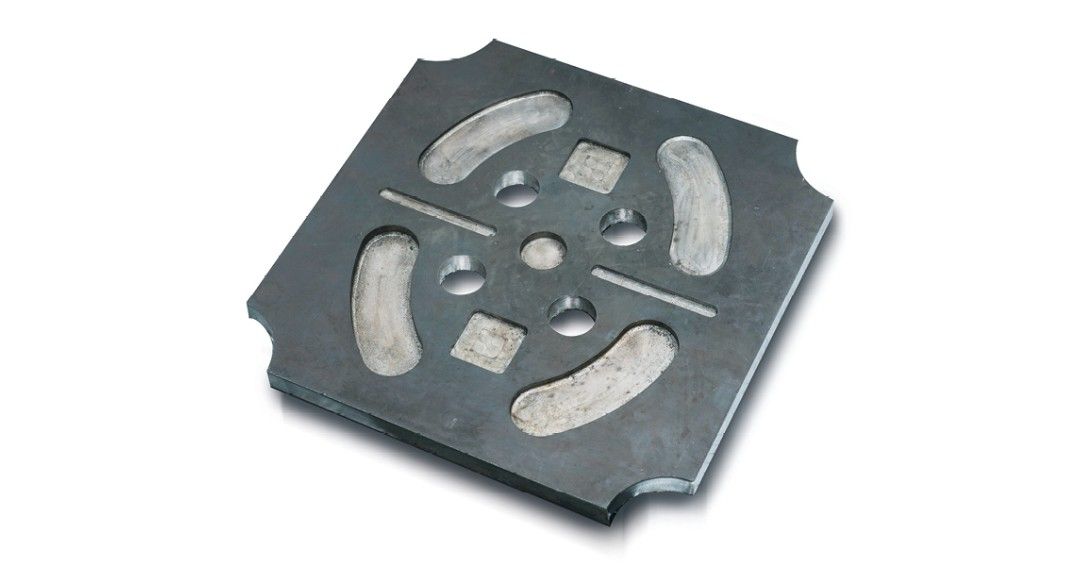 FicepHK's tweet image. A picture is worth a thousand words: the FICEP Gemini plate processor provides “Done in one” capability.#Drilling, diverse #milling, #countersinking, #tapping, oxy-fuel/plasma cuts at both straight and programmable bevel for weld prep are possible all in one versatile work center