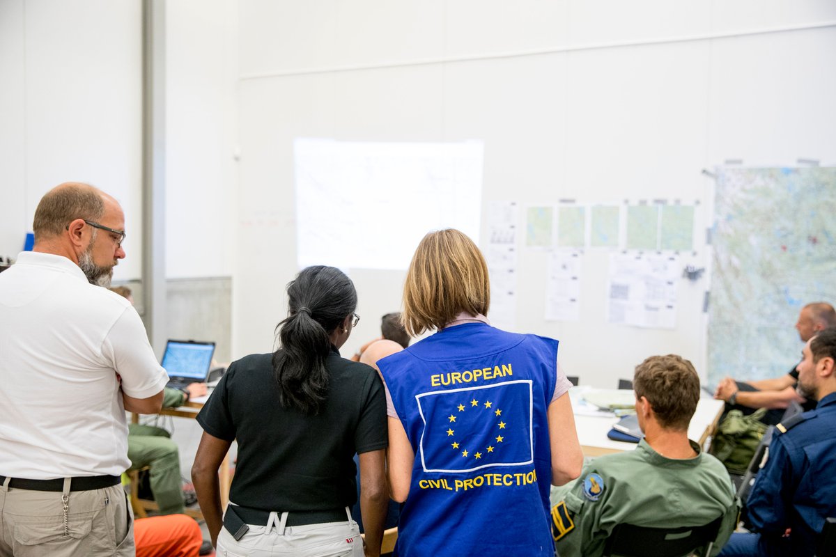 When forest fires get out of control, cross-border cooperation can save lives. 👨‍🚒🚒
 
To ensure preparedness and knowledge sharing, first responders from the EU and 8 Mediterranean countries are training in an 🇪🇺-funded simulation exercise this week.
 
👉 bit.ly/3hxdYIp