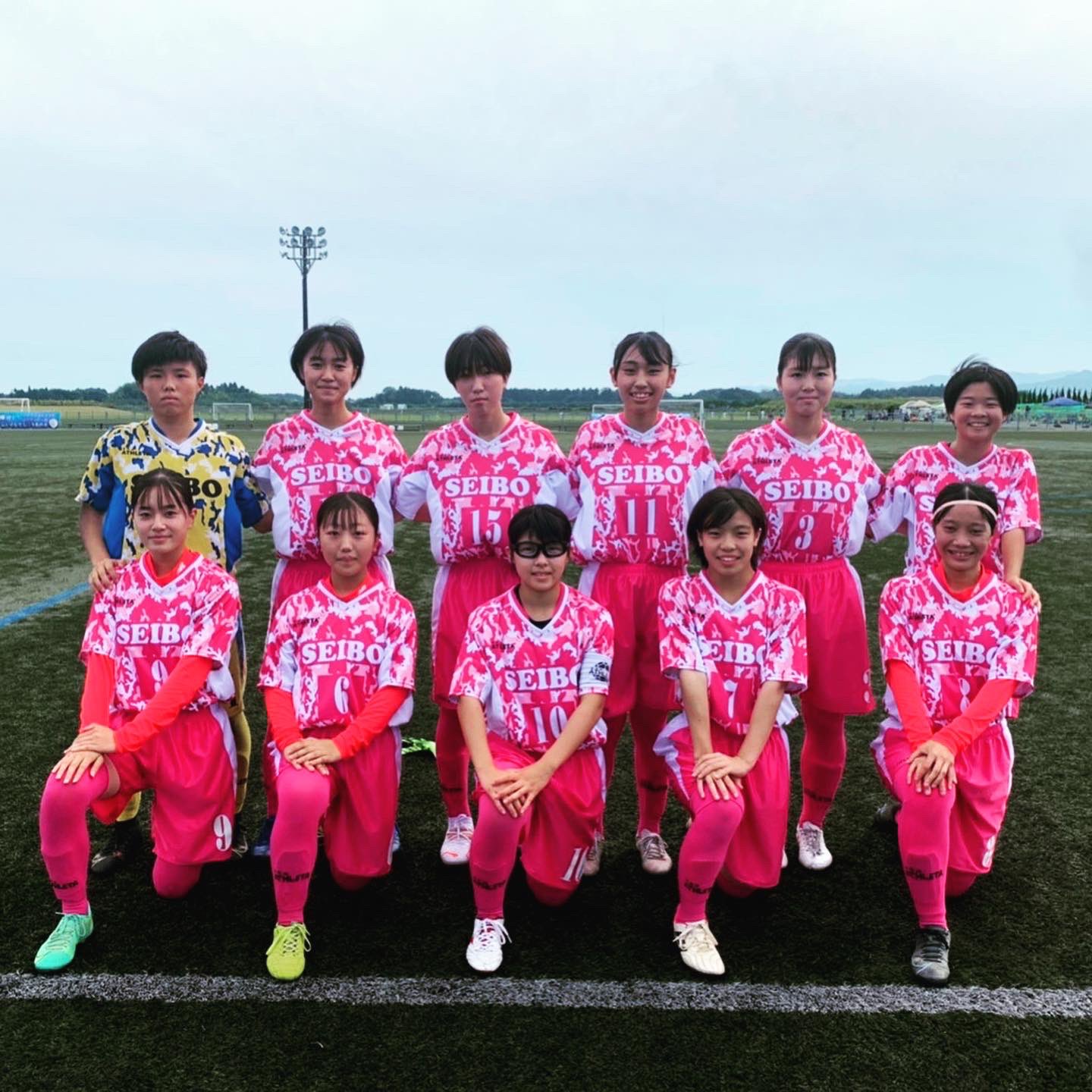Twitter 上的 桜の聖母学院高等学校サッカー部 公式 9月12日 日 第30回全日本高等学校女子サッカー選手権福島県大会が相馬市光陽サッカー場で行われました 結果 Vs ふたば未来学園 1 0 得点者 山田ましろ 東北大会出場が決まりました 決勝戦は9月19